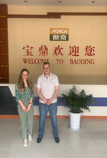 Место для фото