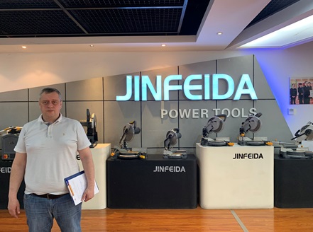 Место для фото