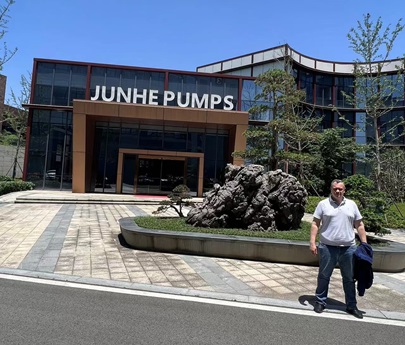 Место для фото